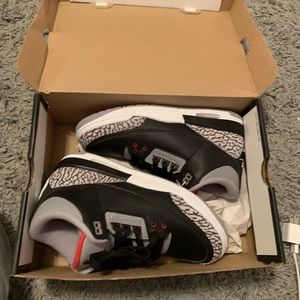 AIR JORDAN 3 retro OG black cement 6.5 Y = 8/8.5